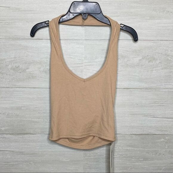 Blush Mark Crop Halter Top - Picture 1 of 4